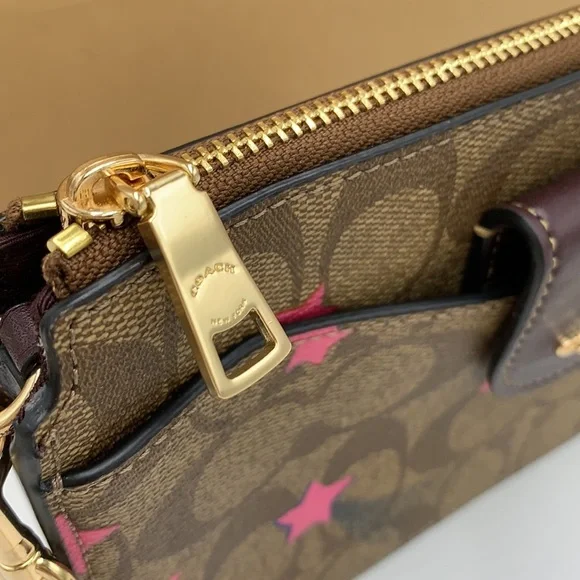 COACH NWT Poppy Crossbody With Card Case In Signature Canvas With Disco Star - Picture 15 of 16